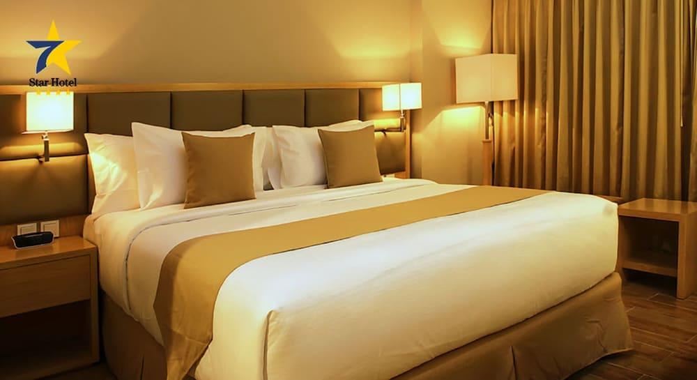 Star 4* Semarang