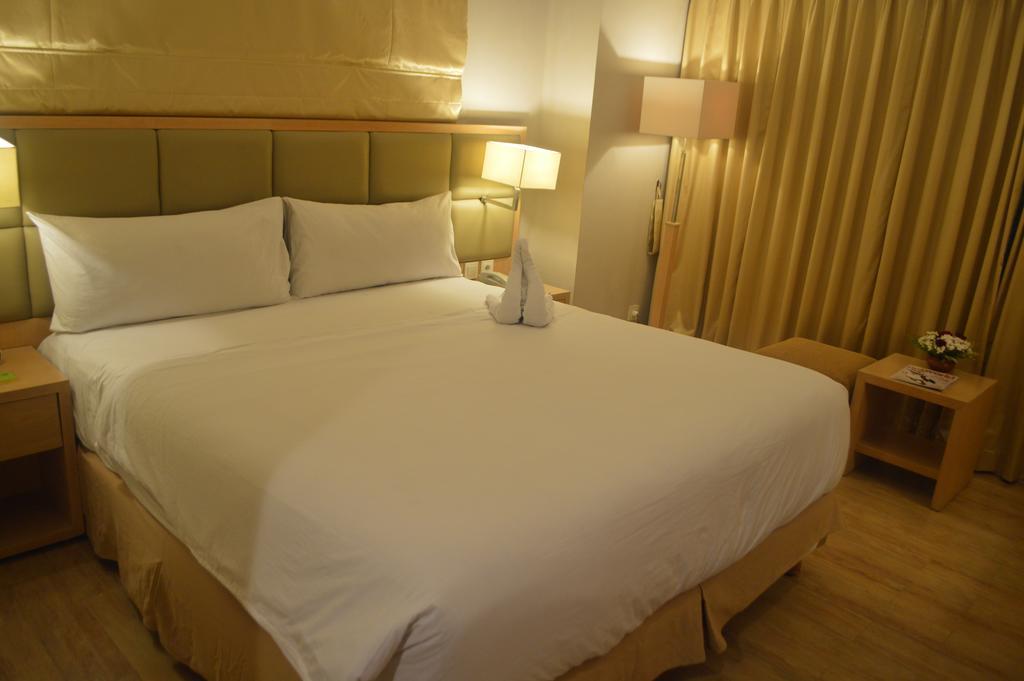 Star Hotel 4*