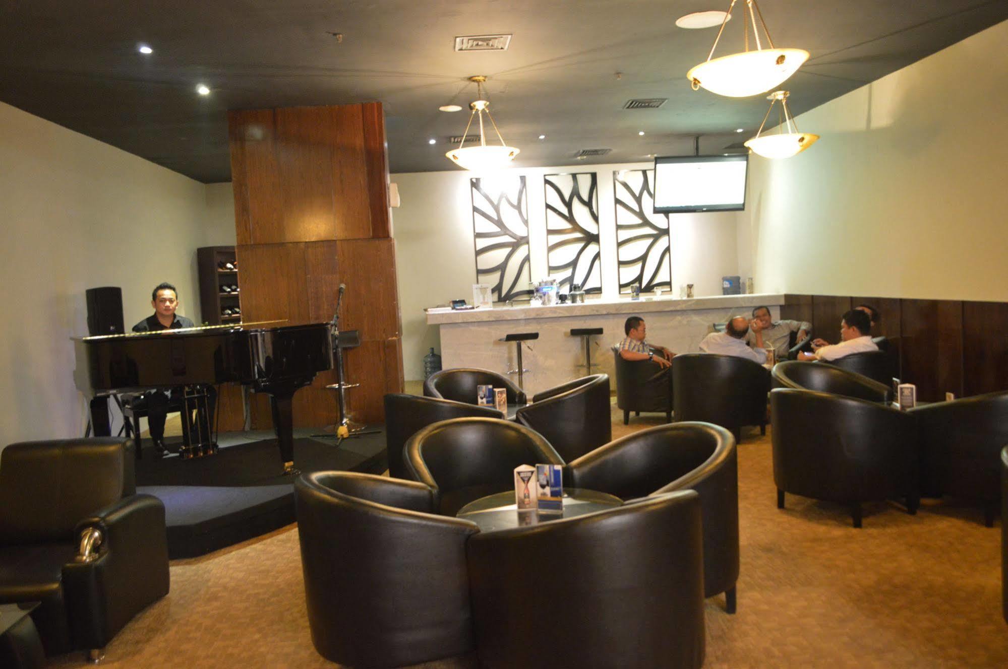 Hotel Star 4*